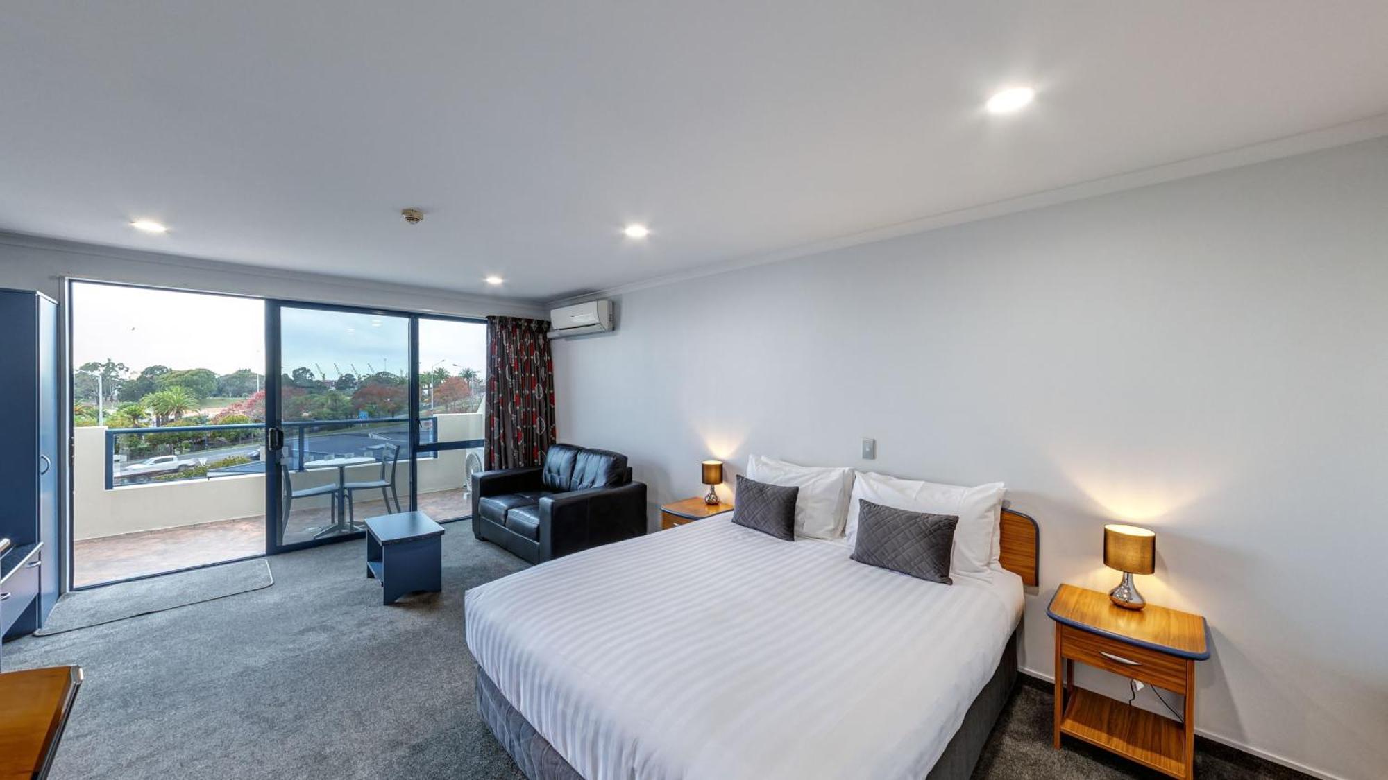 Bay Viaduct Motor Lodge Timaru Exterior photo