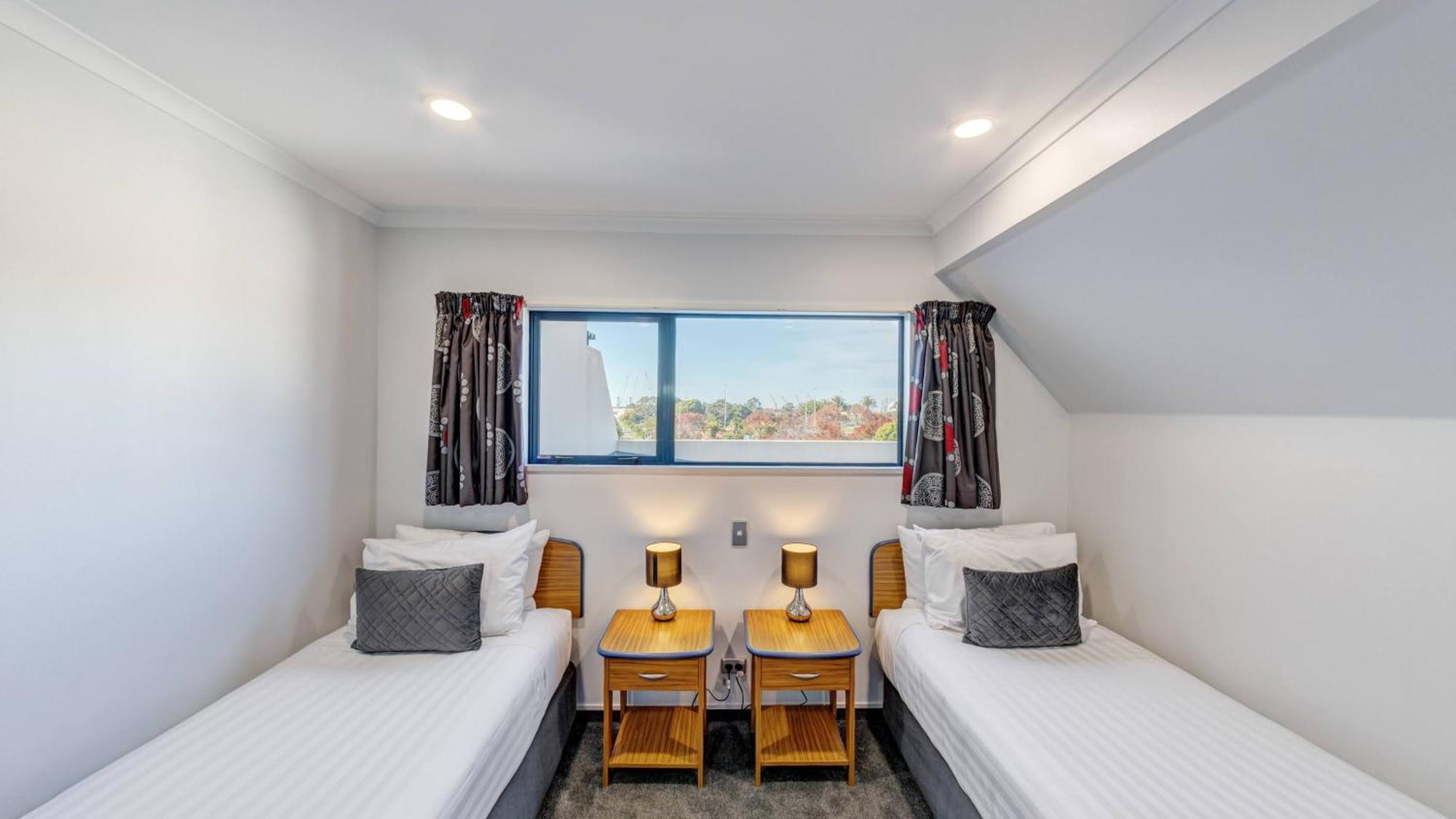 Bay Viaduct Motor Lodge Timaru Exterior photo